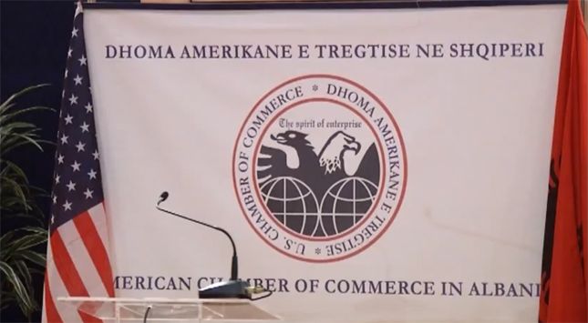 Foto nga burimi: Edhe Dhoma Amerikane kundër paketës fiskale, parashikon rritje të ndjeshme të taksave për bizneset