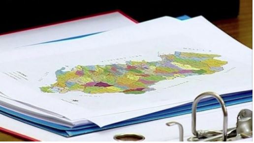 15 bashki kanë më pak se 10 mijë banorë  por shkrihen 4 me mbi 25 mijë