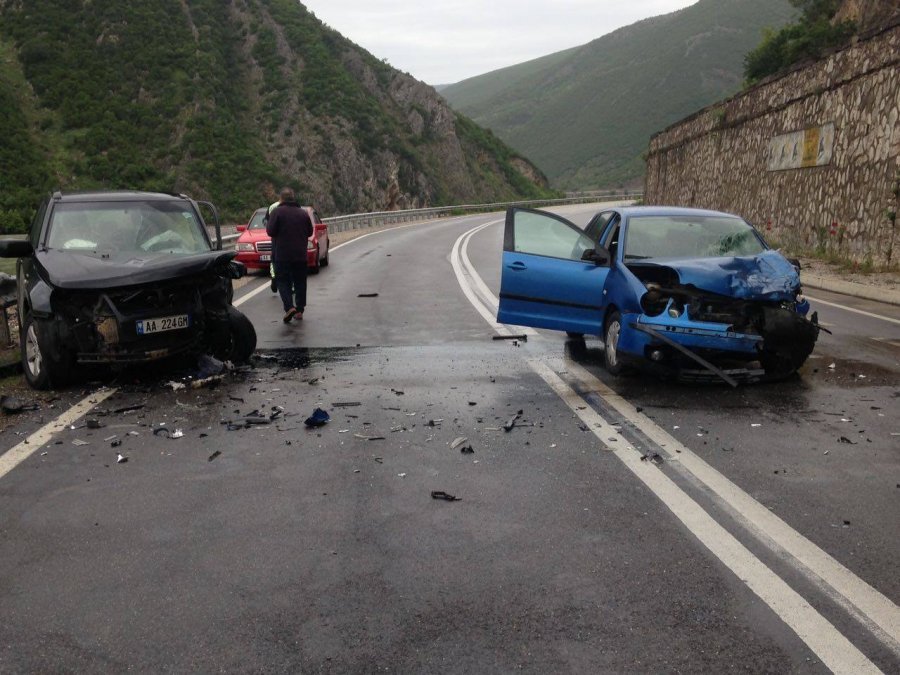Foto nga burimi: 9-mujori, aksidentet rrugore rritje me 6%, Tirana kryeson, Durrësi me rritjen më të fortë